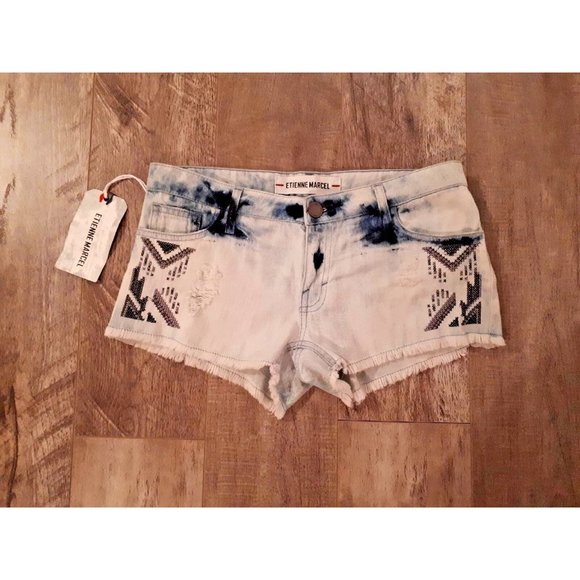 $143 Etienne Marcel Los Angeles EM7165 Embroidered Cutoff Denim Jean Shorts (27) - Picture 4 of 5